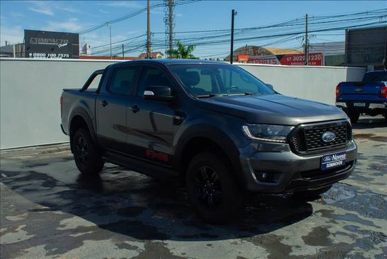 FORD RANGER 3.2 XLT 4X4 CD 20V DIESEL 4P AUTOMÁTICO FORD RANGER 3.2 XLT 4X4 CD 20V DIESEL 4P AUTOMÁTICO